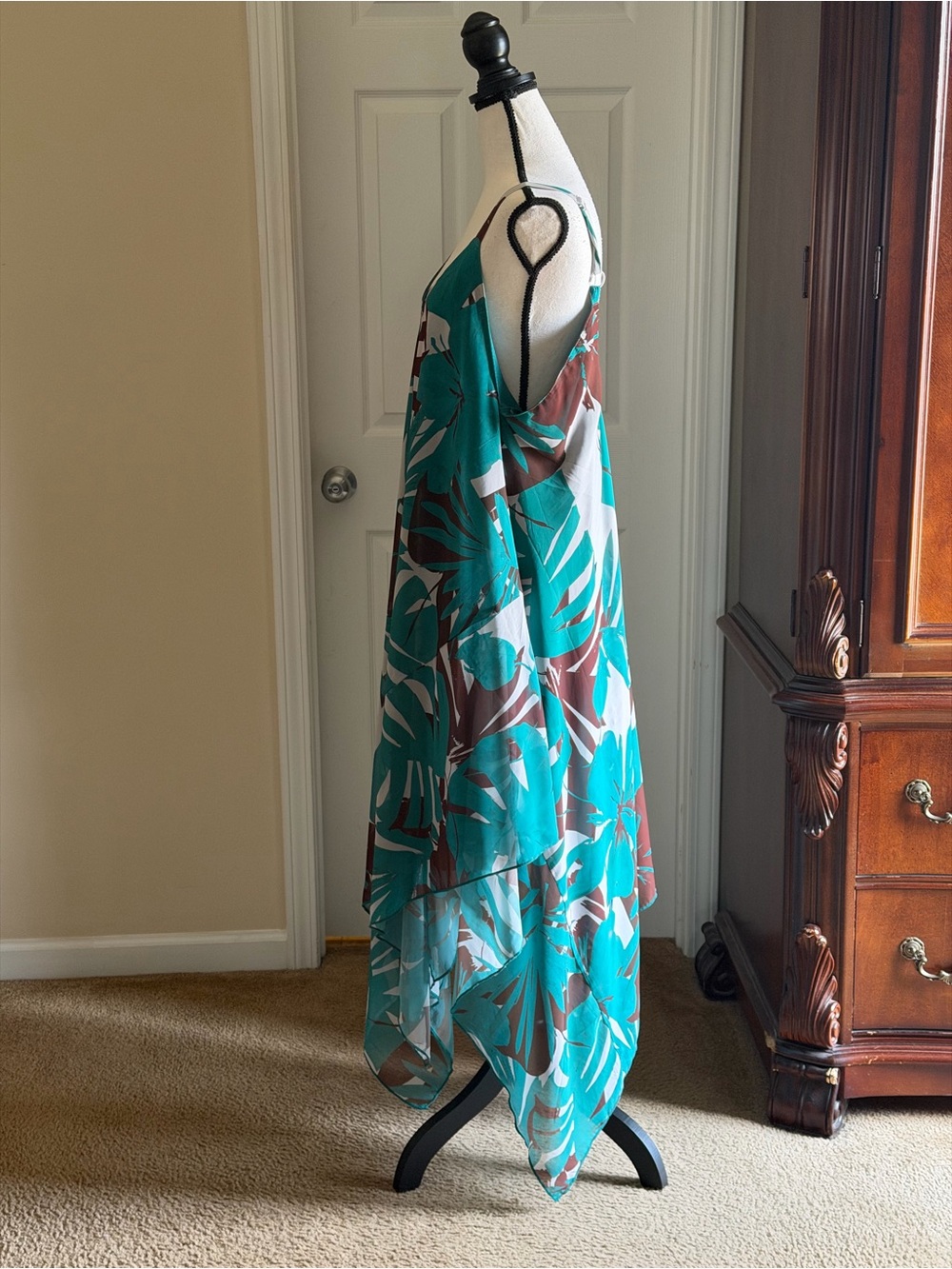 Flowy Teal Tropical Print Handkerchief Hem Dress - Picture 13 of 14